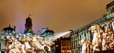 La fontaine des Terreaux en projection