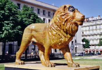 Lion, Antonin Poncet square