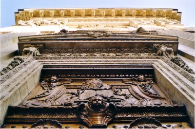 La facade de Saint Polycarpe à Lyon